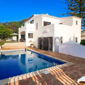 Villa El Gharbe By Check-in Portugal, Albufeira